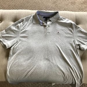 Men’s Tommy Hilfiger shirt